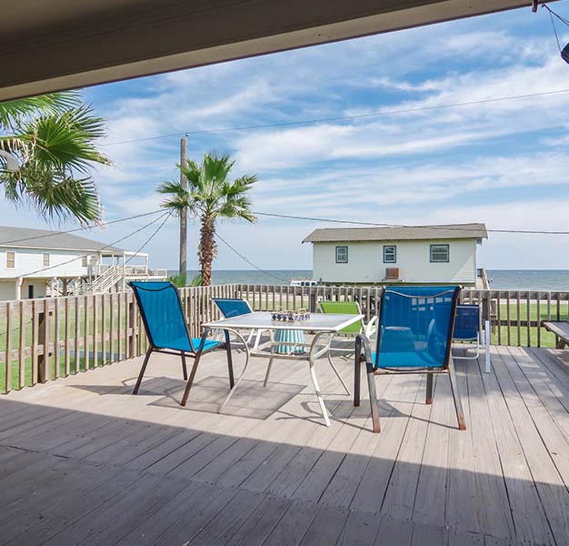 Cottage beach house patio